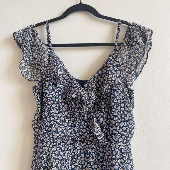 Size Large * BCX Floral Dress - Picture 3 of 6